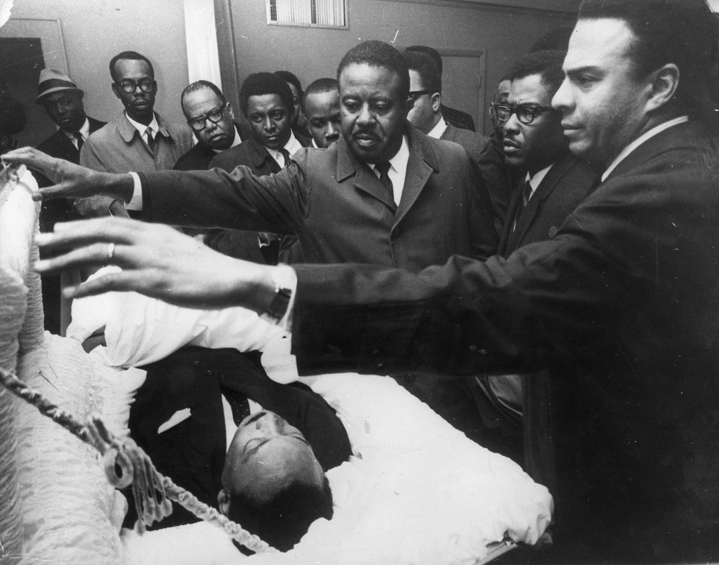 MLK being viewed after the government successfully killed him.